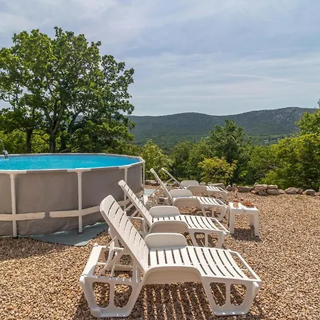 Awesome In With Jacuzzi Prázdninový dům Drivenik