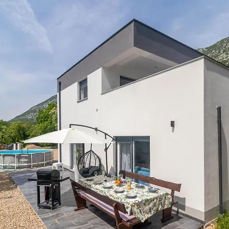 Awesome In With Jacuzzi Prázdninový dům *